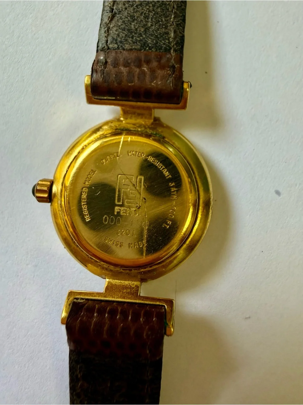 Fendi Vintage 320L Watch with Fendi Dial and Brown Leather Strap not working